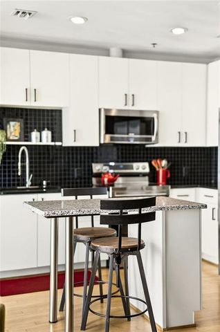 943 Peachtree Street NE 1403, Atlanta, GA 30309