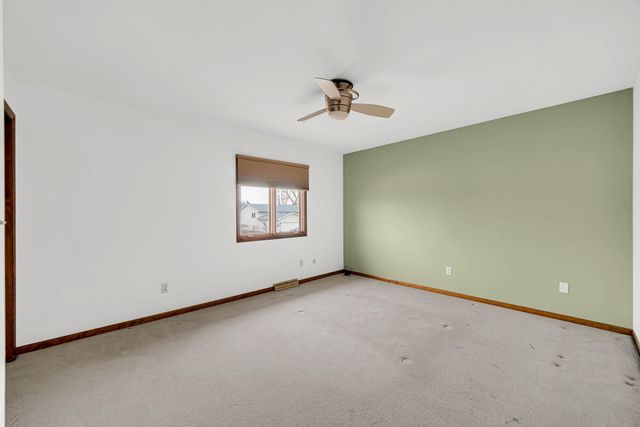 1755 Selo Drive, Schererville, IN 46375