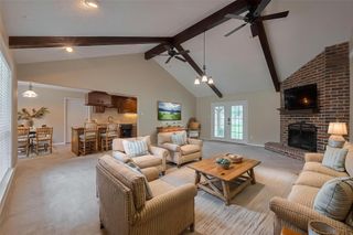 8 Riverwood Lane, Hempstead, TX 77445