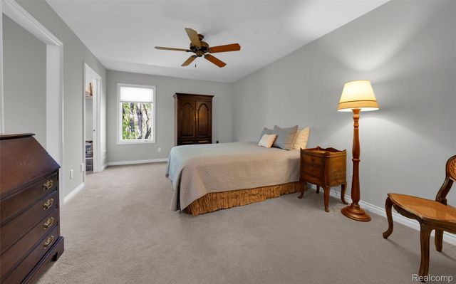 4502 Forest Edge Lane, West Bloomfield Charter Township, MI 48323