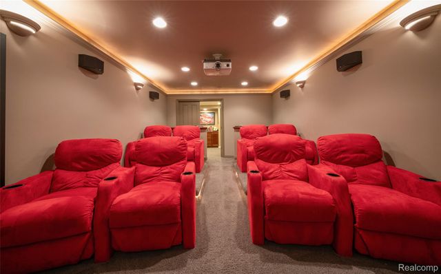 4502 Forest Edge Lane, West Bloomfield Charter Township, MI 48323
