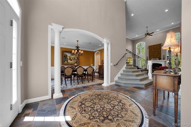 4502 Forest Edge Lane, West Bloomfield Charter Township, MI 48323