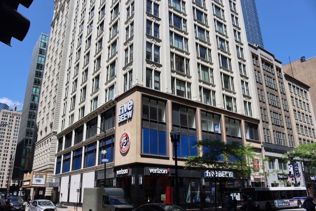 8 W Monroe Street 607, Chicago, IL 60603