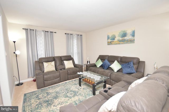 4 ASMEAD PL, Stafford, VA 22554