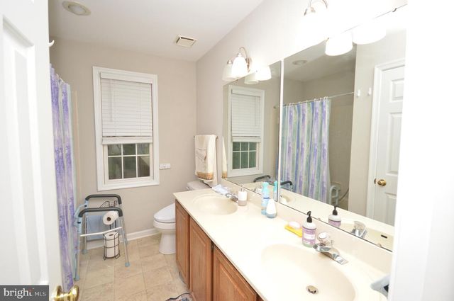 4 ASMEAD PL, Stafford, VA 22554