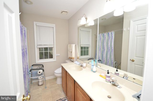 4 ASMEAD PL, Stafford, VA 22554