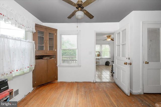 9813 BRADDOCK RD, Silver Spring, MD 20903