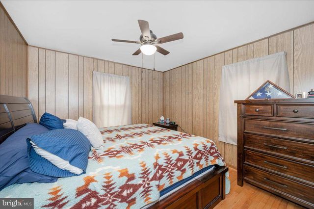 9813 BRADDOCK RD, Silver Spring, MD 20903