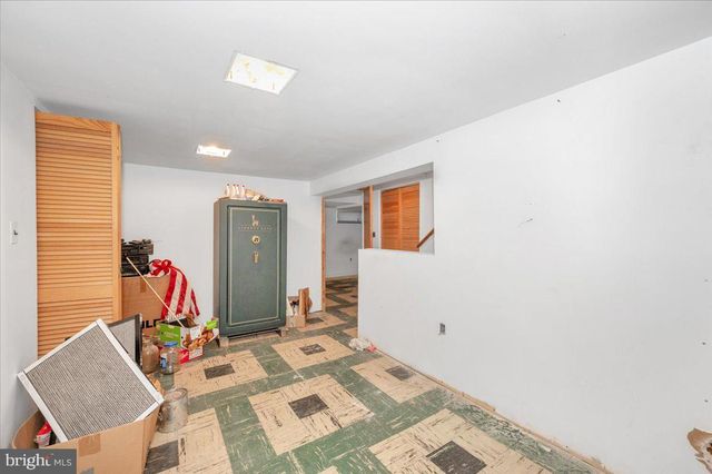 9813 BRADDOCK RD, Silver Spring, MD 20903