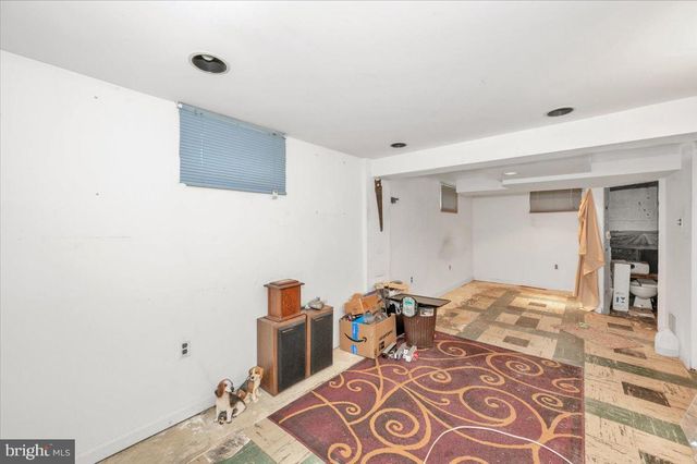 9813 BRADDOCK RD, Silver Spring, MD 20903