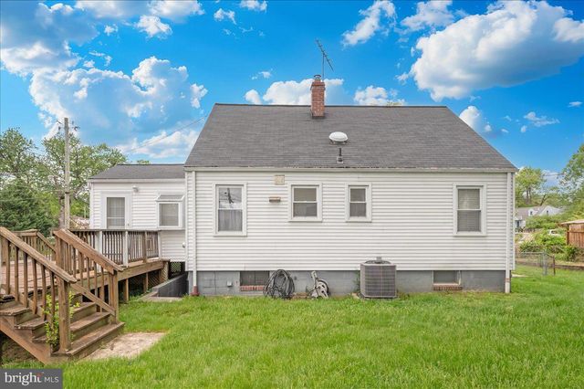9813 BRADDOCK RD, Silver Spring, MD 20903