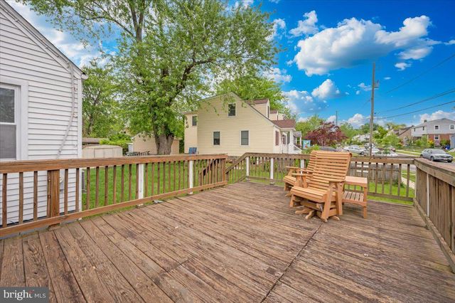 9813 BRADDOCK RD, Silver Spring, MD 20903