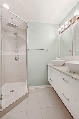 7125 N LONGACRE ROAD, Fox Point, WI 53217