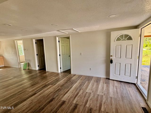 107 Cress Alley, Greeneville, TN 37745