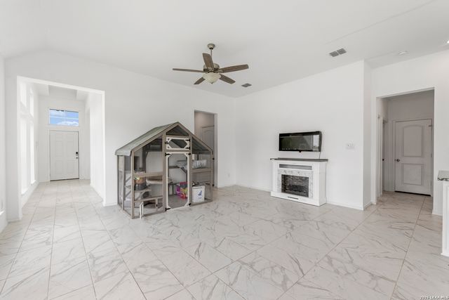 667 Arroyo Sierra, New Braunfels, TX 78130