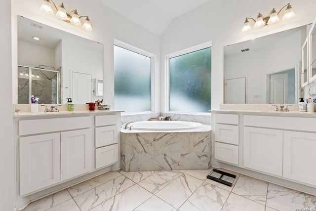 667 Arroyo Sierra, New Braunfels, TX 78130