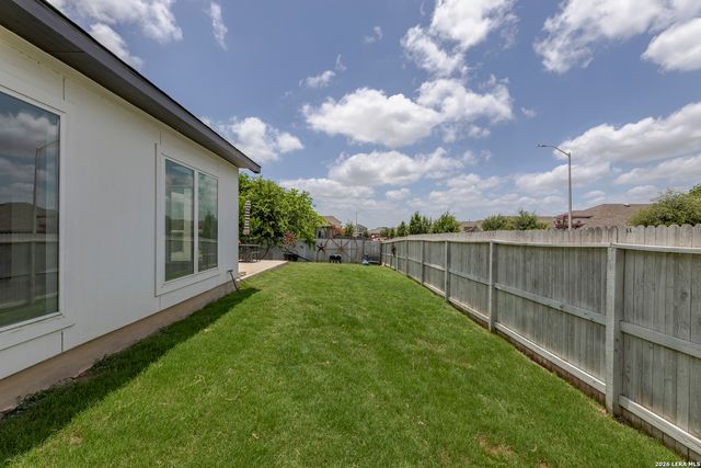 667 Arroyo Sierra, New Braunfels, TX 78130