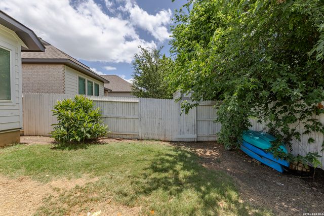667 Arroyo Sierra, New Braunfels, TX 78130