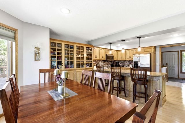 313 Wyndham Circle W, New Brighton, MN 55112