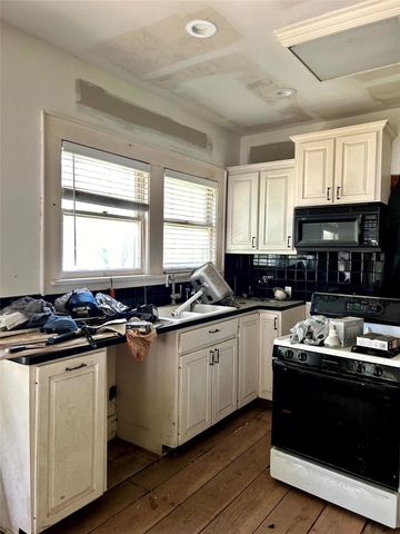 877 County Road 6474 Ashley Drive, Dayton, TX 77535