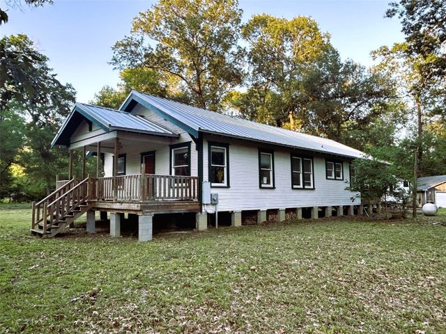 877 County Road 6474 Ashley Drive, Dayton, TX 77535