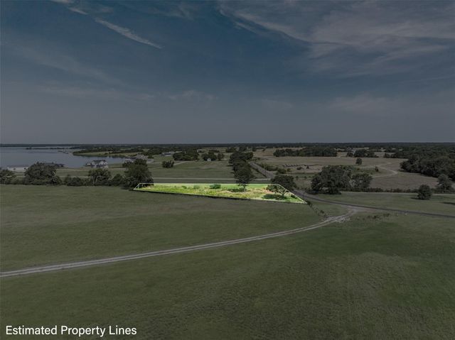210 Lcr 822, Thornton, TX 76687