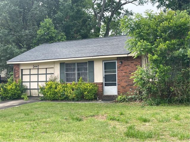 6216 Fieldcrest Drive, Morrow, GA 30260