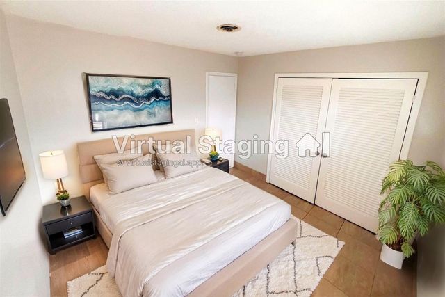 1821 NE 56th Street 1, Fort Lauderdale, FL 33308