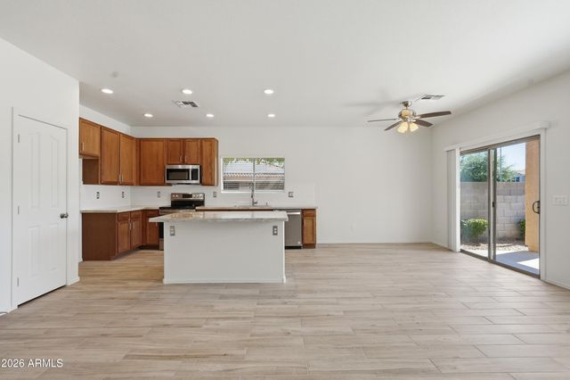 9061 E PLATA Avenue, Mesa, AZ 85212