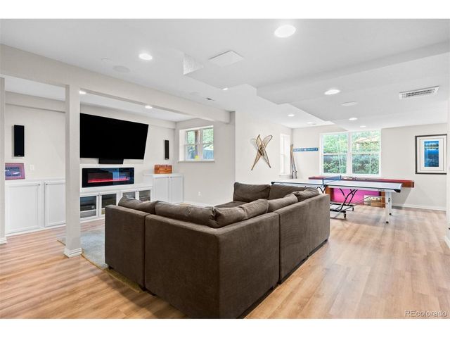 15948 W Ellsworth Dr, Golden, CO 80401