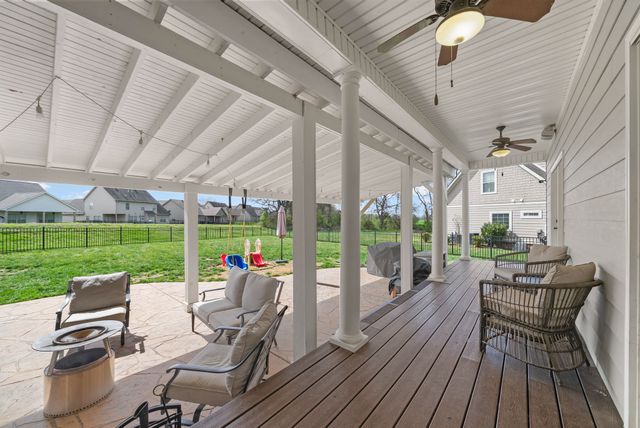 1154 Buggy Cv, Clarksville, TN 37043