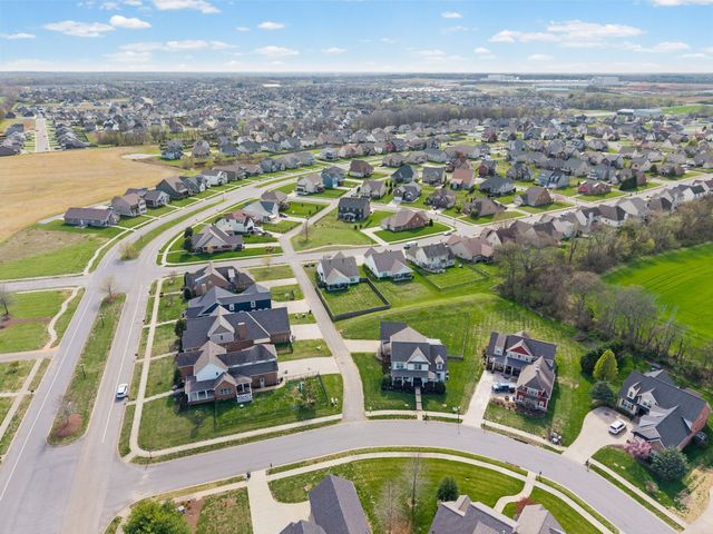 1154 Buggy Cv, Clarksville, TN 37043