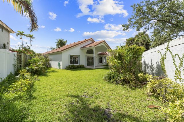 165 St Michaels Court, Jupiter, FL 33458