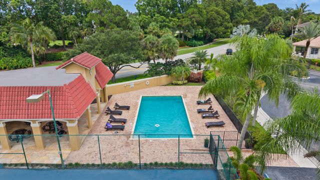 165 St Michaels Court, Jupiter, FL 33458