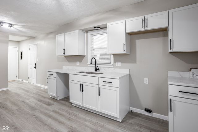 3516 N Richardt Avenue, Indianapolis, IN 46226