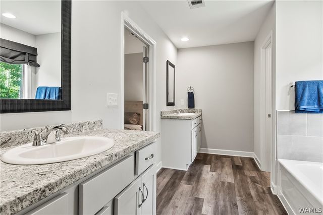 17647 Hayes, Northport, AL 35475