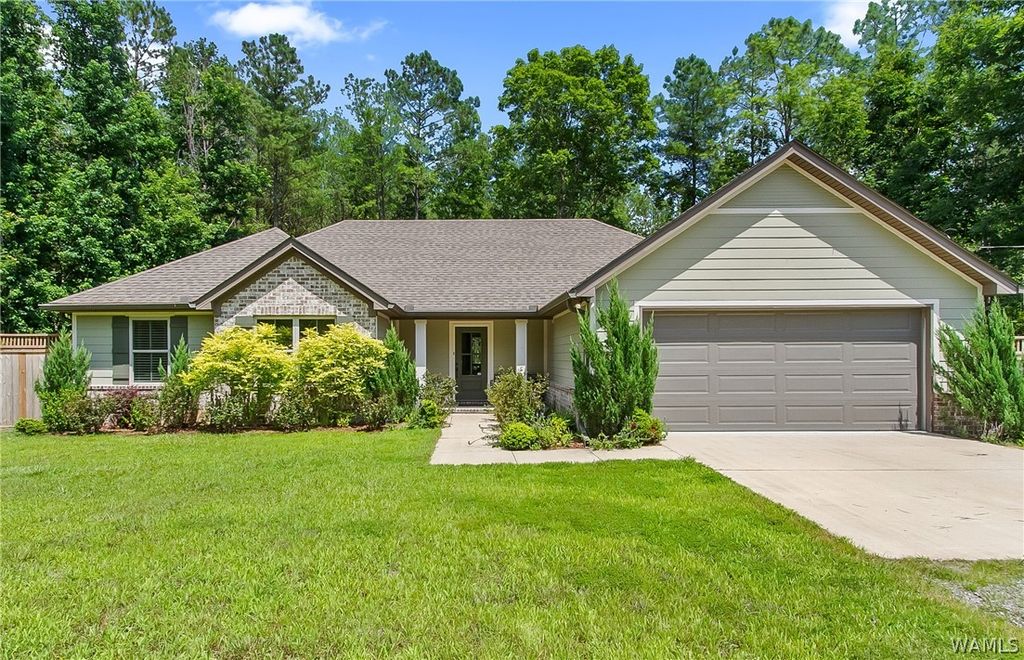 17647 Hayes, Northport, AL 35475