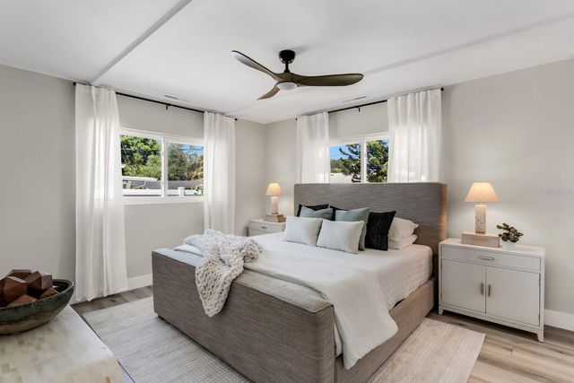 1720 BRENTWOOD DRIVE, Clearwater, FL 33756