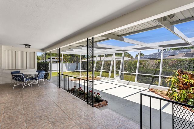 1720 BRENTWOOD DRIVE, Clearwater, FL 33756