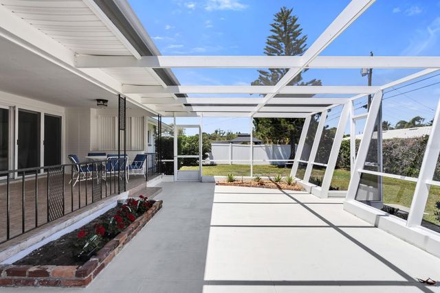 1720 BRENTWOOD DRIVE, Clearwater, FL 33756