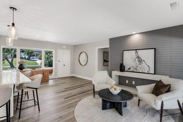 1720 BRENTWOOD DRIVE, Clearwater, FL 33756