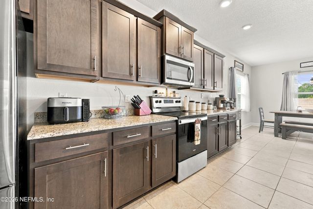 1938 CATLYN Court, Green Cove Springs, FL 32043