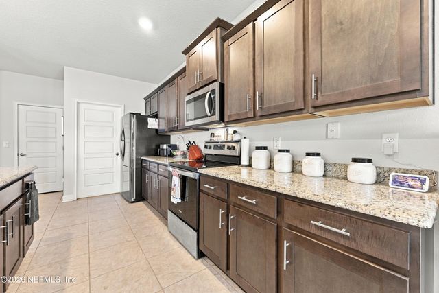 1938 CATLYN Court, Green Cove Springs, FL 32043