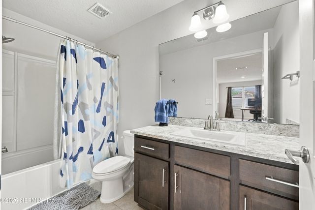 1938 CATLYN Court, Green Cove Springs, FL 32043