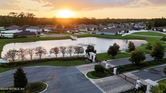 1938 CATLYN Court, Green Cove Springs, FL 32043