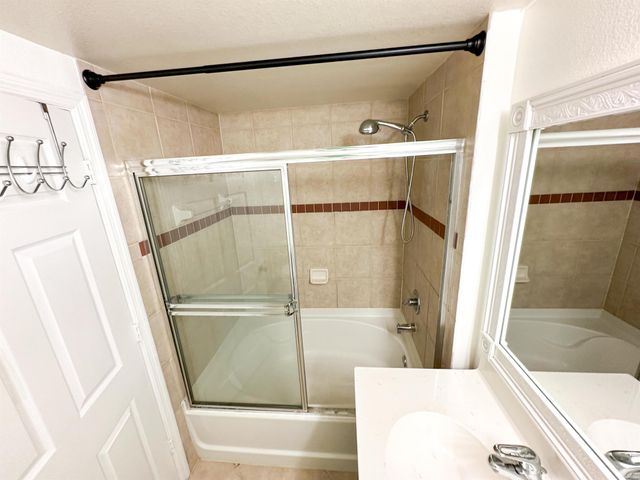 6434 Emerald Dunes Drive 203, West Palm Beach, FL 33411