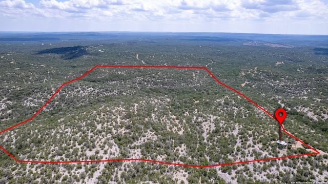 00 Bluff Creek Ranch, Rocksprings, TX 78880