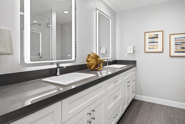 14681 Springer Avenue, Saratoga, CA 95070