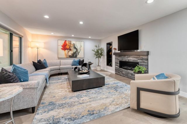 14681 Springer Avenue, Saratoga, CA 95070