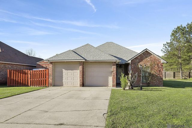 14211 Stones Throw Ct, Denham Springs, LA 70726